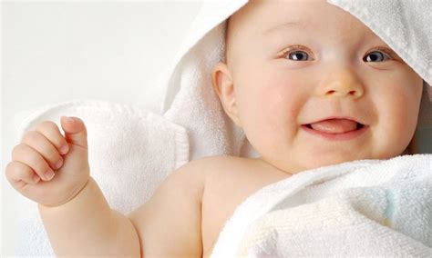 Simple Tips To Keep Your Babys Skin Healthy Tummy Tuck Hipo