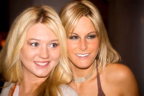alison angel and courtney simpson avn expo 2006 las vegas… flickr