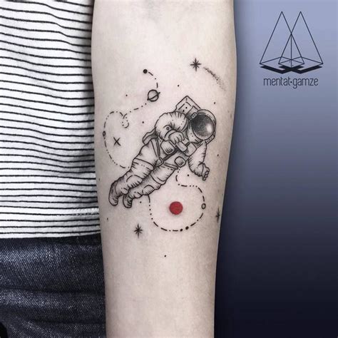 30 Cool Astronaut Tattoo Designs For Space Lovers Page 2 Of 3