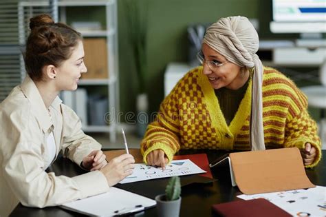 Young Women Entrepreneurs Stock Photo Image Of Diversity 246019856