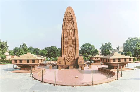 Doubtless, jallianwala bagh as a historical site is primarily dominated by gandhi's satyagraha and the nation commemorates jallianwala bagh on april 13, 2019. 100 Years of The Jallianwala Bagh Massacre | Communist ...