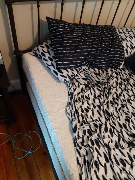 These five picks boast thousands of glowing amazon reviews that indicate they will actually stay in. I can't for the life of me keep my fitted sheets to stay ...