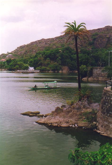 A Boat Ride On The Lake Is An Essential Part Of Every Mt Abu Honeymoon