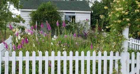 11 Artistic Small Cottage Garden Ideas Lentine Marine