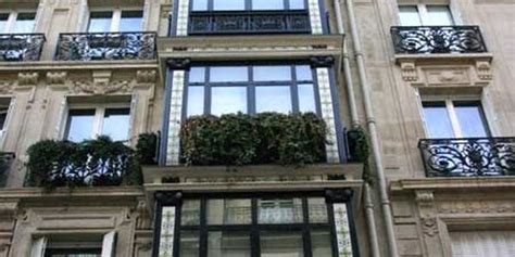 Rue Chambiges, 75008 Paris