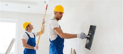 My painter says he charges a day rate of £125. عامل بلاستر في الفجيرة |0529195431|شركه الجودي - الجودى ...