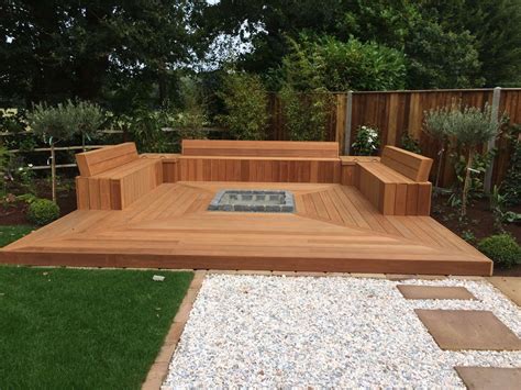 Not only that, but a fire pit for wooden decks will have accessories like spark guards that do not allow. 9+ Top Deck Fire Pits For Wooden Decks Gallery | Deck fire ...