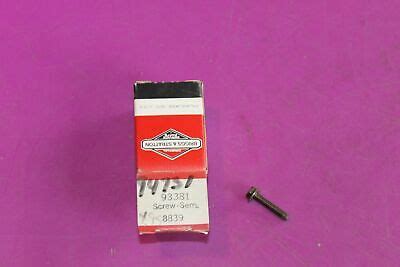 Nos Oem Briggs Stratton Screw Part Acquired From A Closed