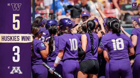 Softball Washington Defeats Minnesota To Survive And Advance In Wcws