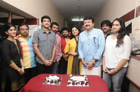 Malayalam actor jayaram family members, childhood and photos. Actor Jayaram Celebrates Birthday at Location of Son ...