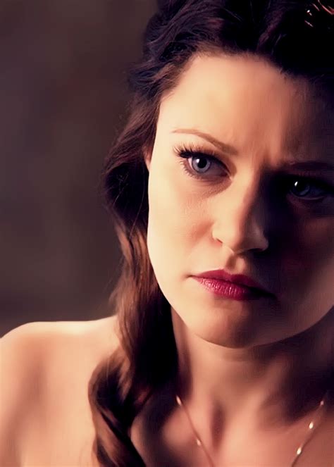 Emilie De Ravin As Belle In Once Upon A Time Serie Tv Belle Ritratti