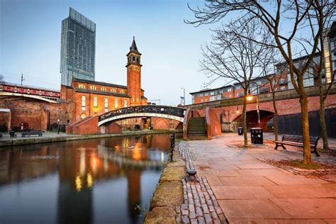 10 Best Things To Do In Manchester When Youre Single