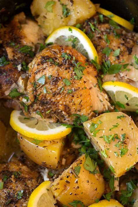 The calorie content is also lower than fried food, which helps you manage your weight and improves your health. Slow Cooker Greek Lemon Chicken and Potatoes - Cooking ...