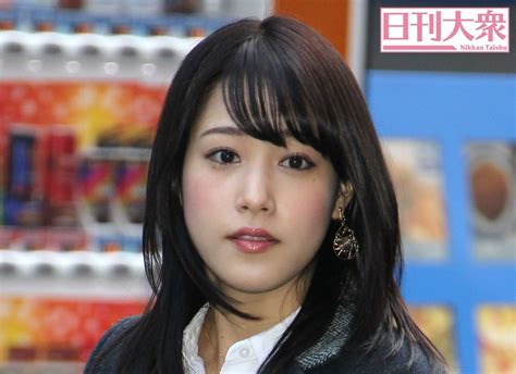 For faster navigation, this iframe is preloading the wikiwand page for 鷲見玲奈. 鷲見玲奈はカラオケで!「女子アナ不倫」その後 | 概要 | 日刊 ...
