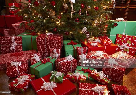 Christmas Ts Under Tree Photo Getty Images