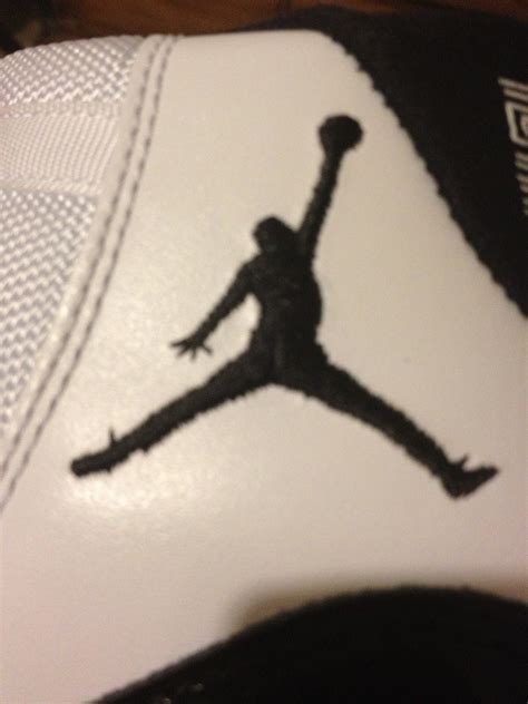 Ordered Jordan S Online Got Fake Ones Jordan Logo Has An Ass Crack Wtf Lol Pics