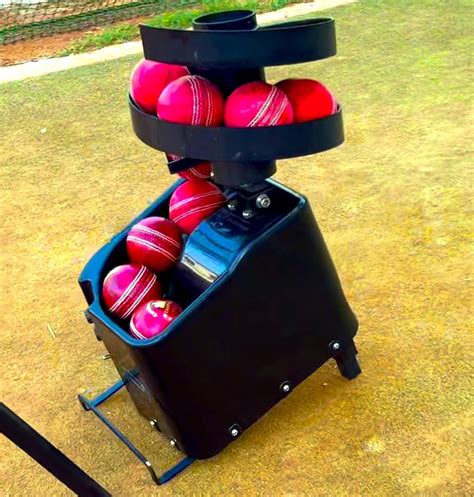 Leverage Cricket Bowling Machine Price At Rs20000