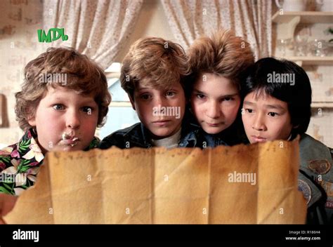 The Goonies 1985 Warner Bros Film Stock Photo Alamy