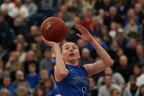 Watch the latest video from paige bueckers (@paigebueckers). Paige Bueckers is the Star Tribune Metro Player of the Year