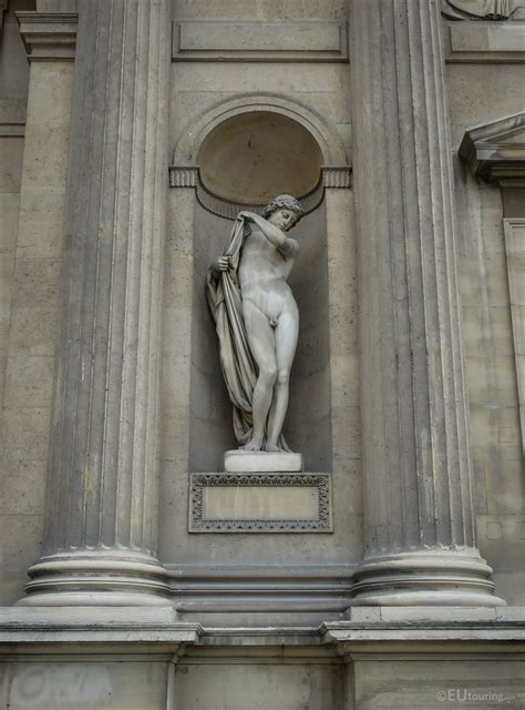 Photos of Narcisse statue on Aile Nord at The Louvre - Page 582