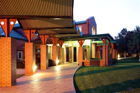 A Look At South Africas Most Expensive School Which Costs R412000