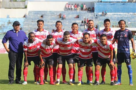 All information about madura united () current squad with market values transfers rumours player stats fixtures.official club name: Madura United Daftarkan 27 Pemain, Siapa Saja? | Media Jatim