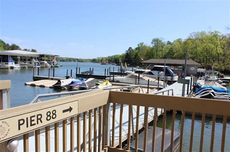 * run in the lake wylie splash dash, a 5k or 10k, on june 14. Pier 88 Yacht Club - Restaurant | 54 Marina Rd, Lake Wylie ...