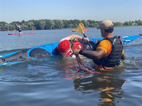 Nomad Sea Kayaking Eskimo Roll A Kayak How To Do An Eskimo Roll