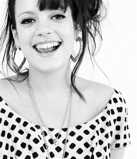 Lily Allen Lily Is Strong Original And Fun With Her Style Whoareyou