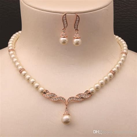 2019 Rose Gold Color Cream Glass Pearl And Rhinestone