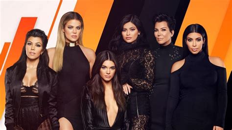 Kardashian Sisters 2020 All The Tone Deaf Social Media Posts Film Daily