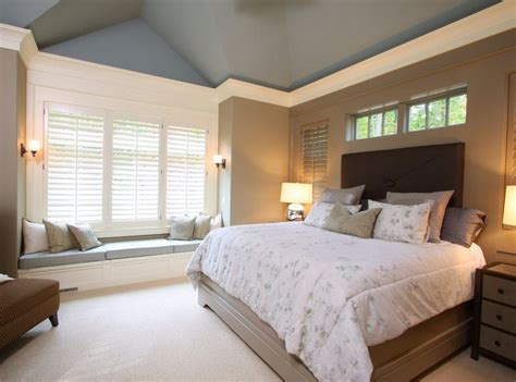 This past weekend, i poked my head. Painted Vaulted Ceilings: What Colour Works Best? - The ...