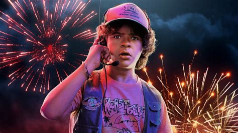 Download Stranger Things Season 3 Gaten Matarazzo Dustin Henderson Tv Show Stranger Things 4k