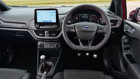 Ford Fiesta Hatchback Interior And Comfort 2017 2023 Carbuyer