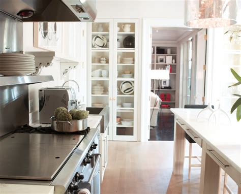 House And Home A Look Inside House And Home Editors Covetable Kitchens