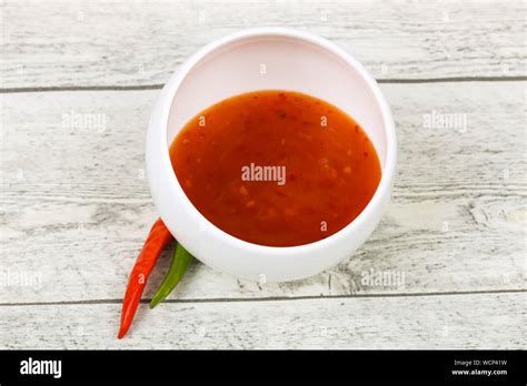 Sweet and spicy chilli sauce in the bowl Stock Photo - Alamy