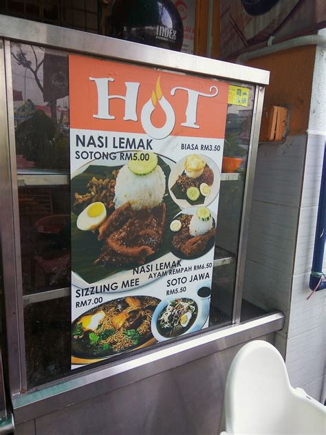 Tempat makan dikelilingi kolam ternyata bukan cuma dimiliki oleh kota bandung saja lho. BREAKING THE IMPOSSIBLE : Tempat Makan Best Di Bangi Part ...