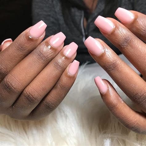 In these days the trend of nail art designing is so popular and you can seen also this trend in celebrities. 5 Best Nail Polish For Dark Skin Tones: Classic And Modern ...