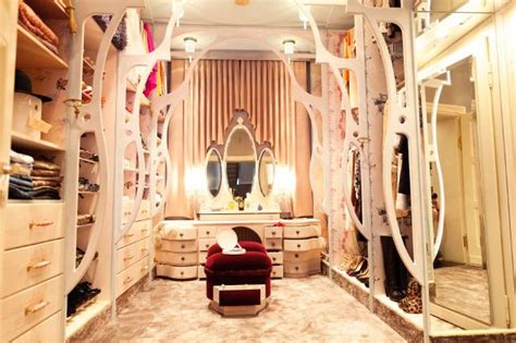 12 Glamorous Dressing Room Closet Ideas For The Ladies