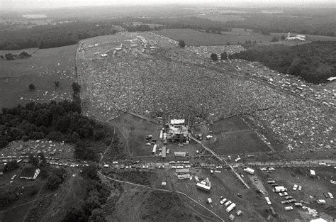 It is a strenuous hike in the middle. The crowds at Woodstock Music Festival - Business Insider
