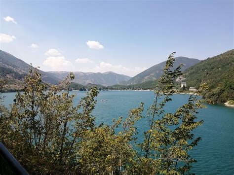 Il Lago Di Scanno All You Need To Know Before You Go Updated 2020