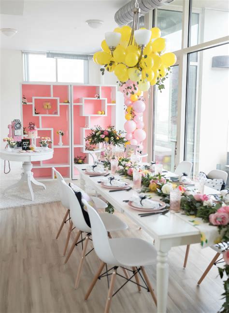Tips For Hosting The Ultimate Galentines Day Soiree