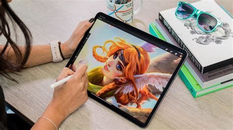 It is just so easy to pick up and start using, with or without a stylus. 15 Best Drawing Apps For iPad in 2019 - The App Factor