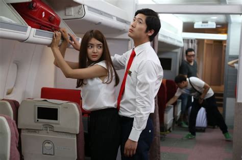 A Delicious Flight Korean Movie 2015 맛있는 비행 Hancinema