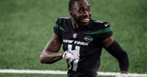 While Dallas Cowboys Debate New York Jets Trade Wr Denzel Mims To