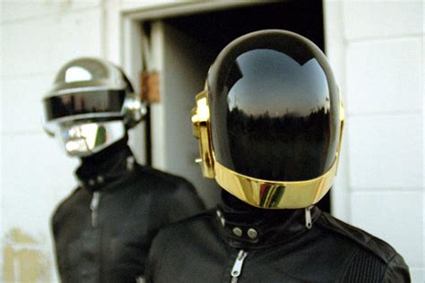 Two actors who wore the robotic daft punk costumes in the film daft punk's electroma appear in the music video for stronger. REVIEW: Daft Punk's Electroma : Philmology