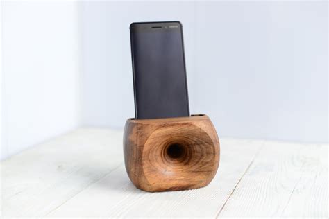 Walnut Phone Amplifier Acoustic Wood Speaker Iphone Amp Etsy Wood