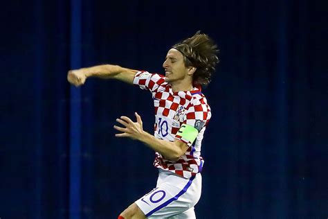 Croatia Vs Greece Final Score 4 1 Luka Modrić Shines In 2018 World