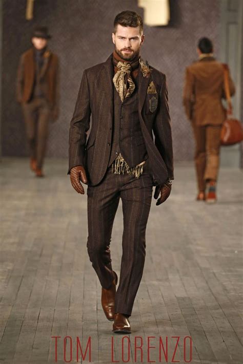 The best dress pants for you should not only compliment the entire outfit that you plan on wearing but should also have the proper cut, function, and weight as well. Joseph Abboud Fall 2016 Menswear Collection | Tom + Lorenzo