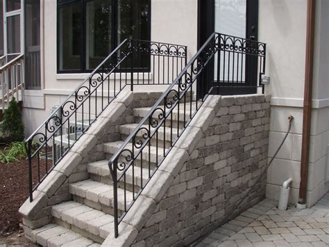 10 Wrought Iron Outdoor Railings